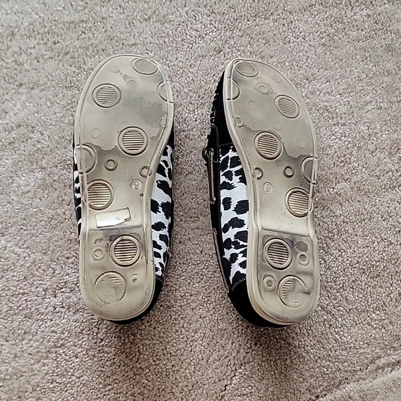 Traffic Flats - Picture 5 of 5